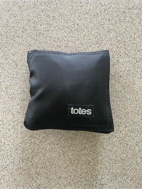 totes Black Foldable Travel Pouch